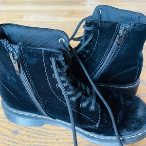 Dr martens kids shoes